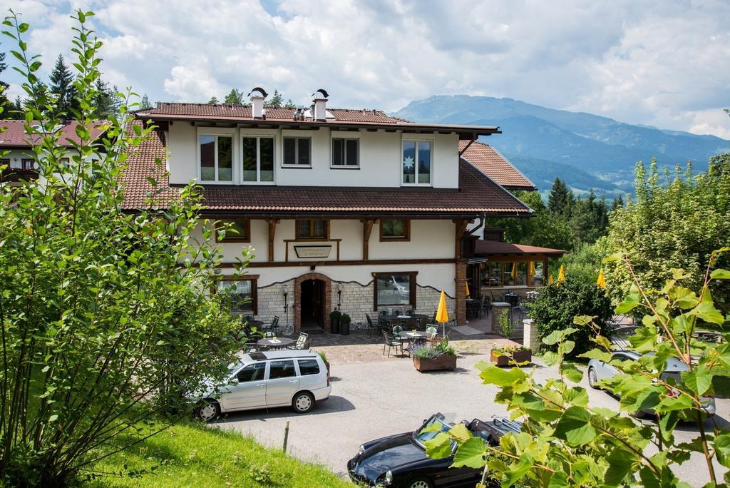 Familiengasthof St. Wolfgang Шпитал ан де Драу Екстериор снимка